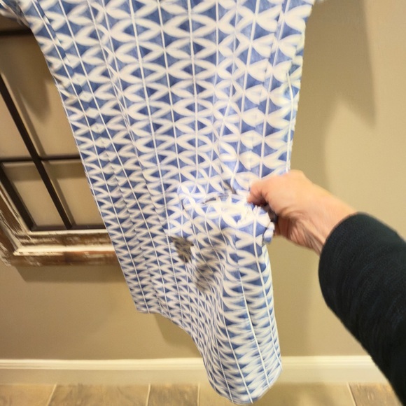 J. McLaughlin NWT Sonnet Dress . Off White /Blue textured Fretwork.Size M - Picture 10 of 12